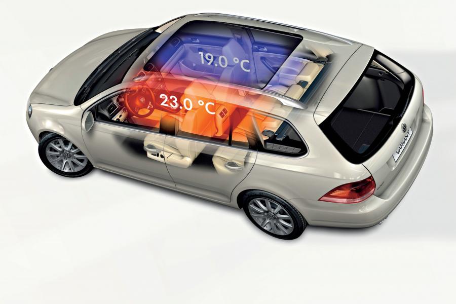  Volkswagen Golf VI Variant 2009 года  (фото 8 из 27)